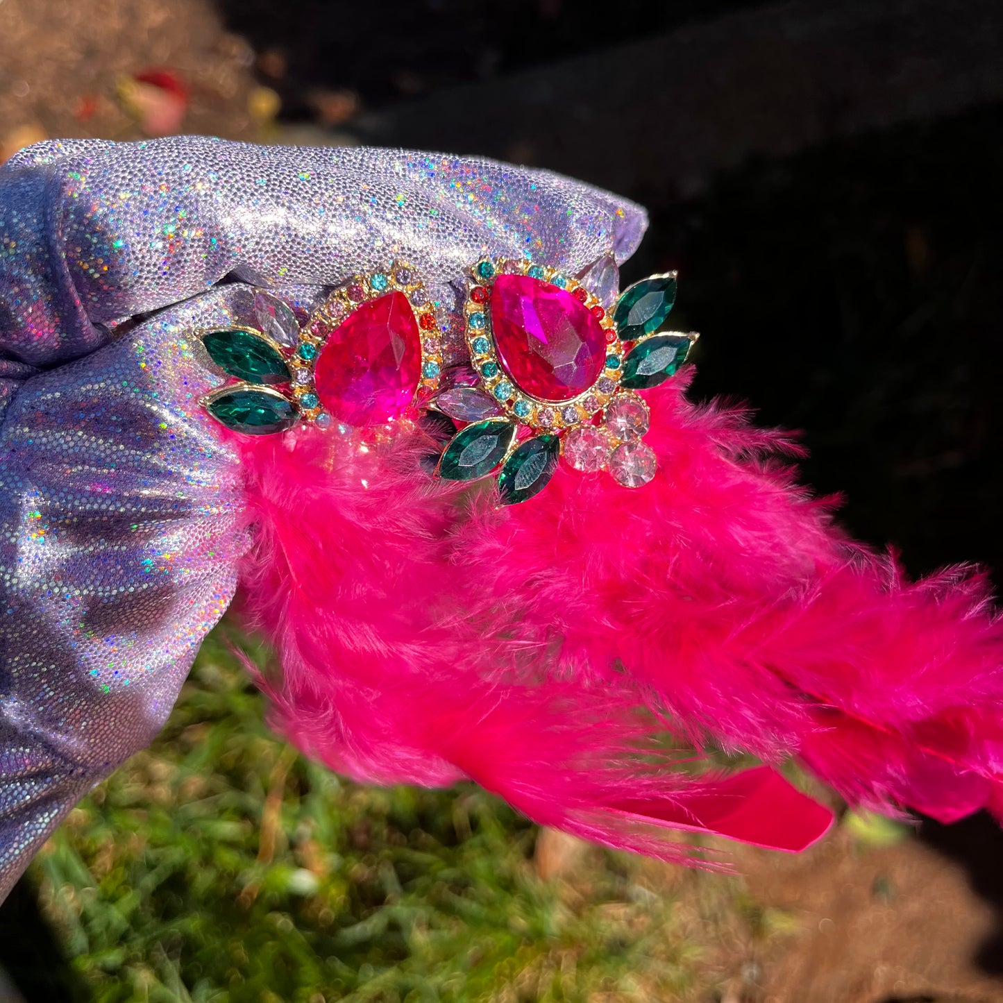 DRAMA QUEEN FEATHER EARRINGS