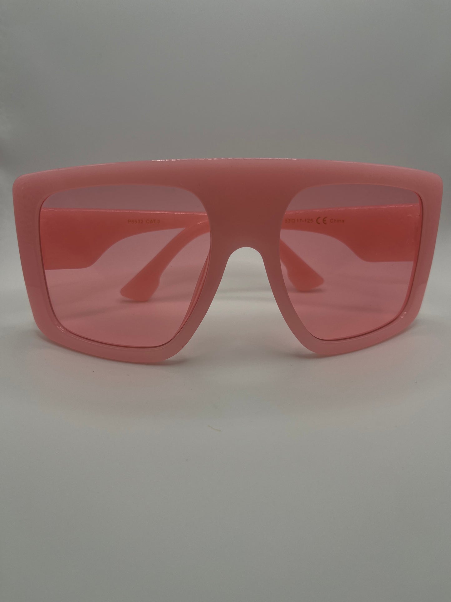 LUXE LENS
