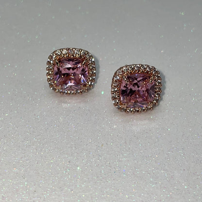"CASHMERE" IT GIRL STUDS EARRING PACK (COMING SOON)